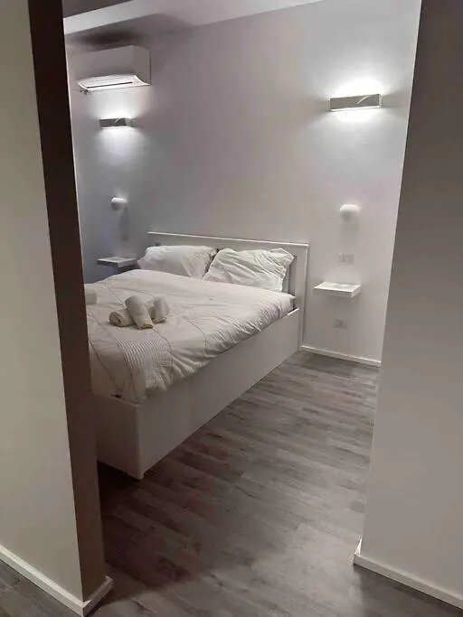 Cozy Design Studio Apartment In Porta Maggiore. Rome