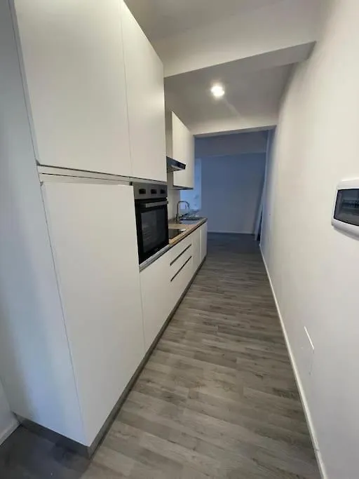 Cozy Design Studio Apartment In Porta Maggiore. Rome Italy